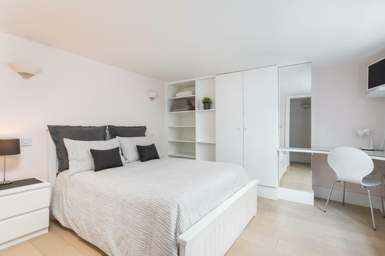 Apartment With Private Patio, And Park Across The Road (Adults Only) Λονδίνο Εξωτερικό φωτογραφία